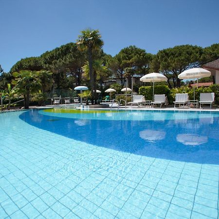 Hotel Delle Nazioni Линьяно-Саббьядоро Экстерьер фото